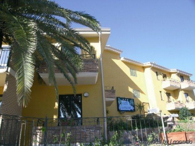 Hotel Le Palme SantʼAnna Arresi Zewnętrze zdjęcie